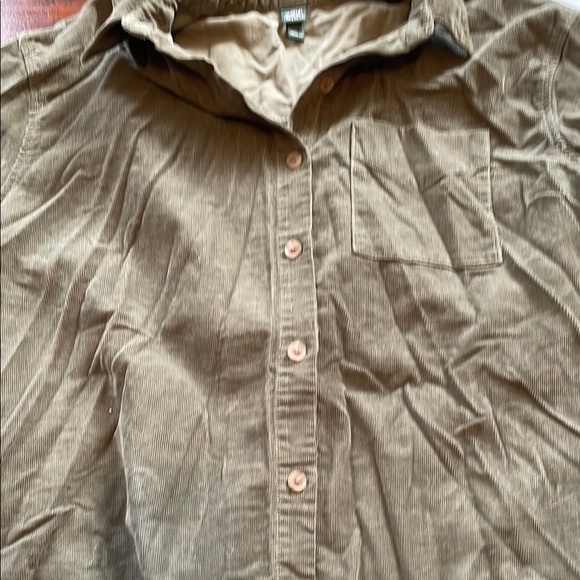 Wild Fable Green Casual Button Down Shirt - Picture 3 of 5